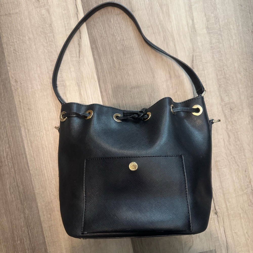 Michael Kors Bucket Bag
